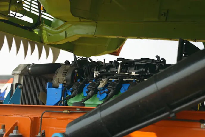 LS-Powered Chevy Van (3)