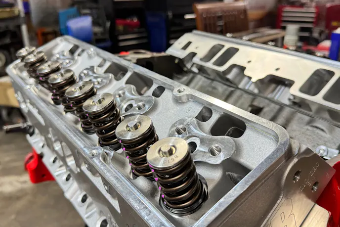 SBC cylinder heads