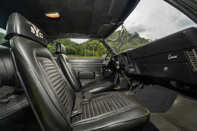 1969 Chevrolet Yenko Camaro (Daytona Yellow) 2